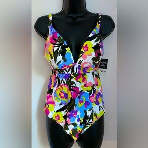 NWT BAR III Women’s Two Piece Swimsuit, Size MEDIUM